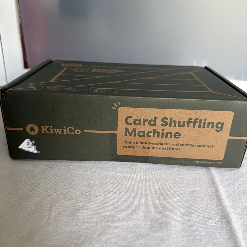 KiwiCo Build Your Own Card Shuffling Machine Project, 12-16+ New In Box Sealed